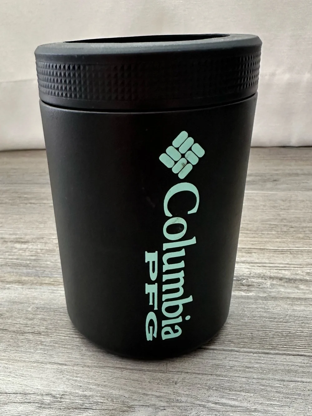 Columbia Black Can Cooler with Mint Logo